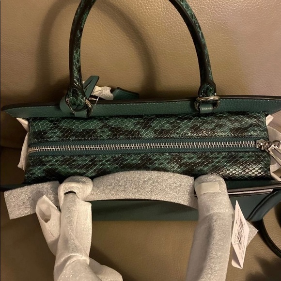 Authentic Coach Purse - Picture 5 of 7